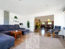 Prodej vícegeneračního domu, Praha - Štěrboholy, Pod areálem, 333 m2