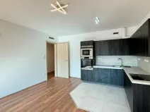 Pronájem bytu 2+kk, Pardubice - Zelené Předměstí, nábřeží Závodu míru, 80 m2