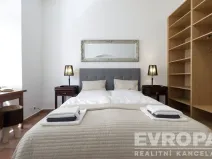 Pronájem bytu 3+1, Plzeň - Vnitřní Město, Bezručova, 95 m2