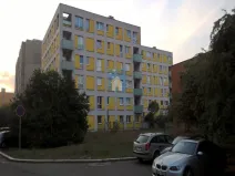 Pronájem garážového stání, Praha, U Slovanky, 12 m2