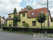 Prodej rodinného domu, Zeleneč, Bezručova, 213 m2