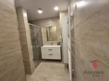 Pronájem bytu 3+kk, Praha - Smíchov, Vrázova, 76 m2