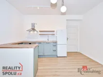 Pronájem bytu 2+kk, Praha - Smíchov, Křížová, 42 m2