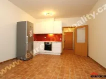 Pronájem bytu 1+kk, Praha - Košíře, Pod Kavalírkou, 35 m2