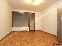 Pronájem bytu 1+kk, Praha - Košíře, Pod Kavalírkou, 35 m2