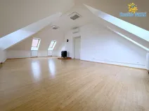 Pronájem bytu 2+1, Praha - Podolí, Nad spádem, 82 m2