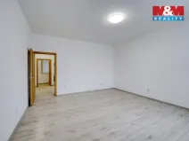 Pronájem bytu 2+kk, Plzeň - Jižní Předměstí, Husova, 43 m2