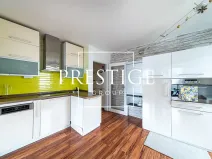 Pronájem bytu 2+1, Praha - Karlín, Molákova, 42 m2