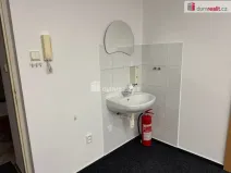 Pronájem komerční nemovitosti, Vítkov, náměstí Jana Zajíce, 31 m2