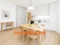 Pronájem bytu 1+kk, Praha - Holešovice, Vrbenského, 33 m2