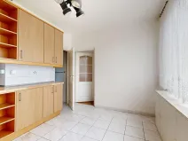 Prodej bytu 3+1, Praha - Malešice, Počernická, 71 m2