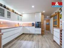 Prodej rodinného domu, Jihlava, Lidická kolonie, 265 m2