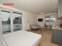 Pronájem bytu 1+kk, Plzeň, Na Roudné, 41 m2