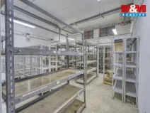 Pronájem skladu, Plzeň - Jižní Předměstí, Husova, 371 m2