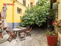 Prodej obchodního prostoru, Praha - Karlín, Pernerova, 60 m2