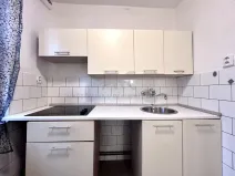 Pronájem bytu 1+kk, Praha - Modřany, U pily, 44 m2