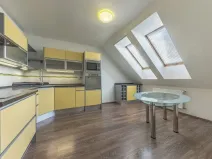 Prodej bytu 4+1, Jesenice, Hrnčířská, 128 m2