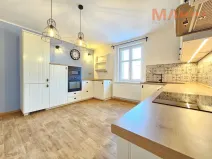 Pronájem bytu 3+1, Chomutov, Škroupova, 95 m2