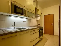 Pronájem bytu 1+1, Praha - Karlín, Sokolovská, 34 m2