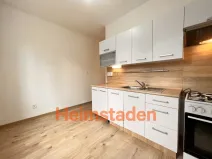 Pronájem bytu 2+1, Karviná - Nové Město, Holubova, 51 m2