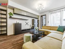 Pronájem bytu 4+1, Praha - Kobylisy, Služská, 96 m2