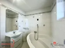 Pronájem bytu 2+1, Plzeň - Doubravka, V Malé Doubravce, 74 m2