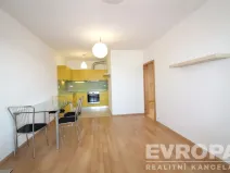 Pronájem bytu 2+kk, Praha - Hloubětín, Nademlejnská, 54 m2