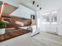 Pronájem bytu 3+1, Praha - Střížkov, Habartická, 61 m2