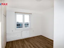 Pronájem bytu 3+1, Praha - Břevnov, Na Petřinách, 63 m2