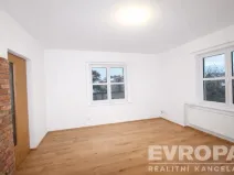 Pronájem rodinného domu, Praha - Žižkov, Hraniční, 120 m2