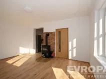 Pronájem rodinného domu, Praha - Žižkov, Hraniční, 120 m2