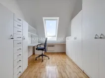 Prodej kanceláře, Křižanov, Benešovo náměstí, 530 m2