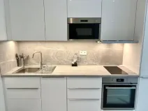 Pronájem bytu 1+kk, Praha, Plzeňská, 52 m2