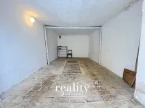 Pronájem garáže, Znojmo, nám. Kpt. Otm. Chlupa, 21 m2