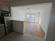 Pronájem bytu 1+kk, Chýně, U Dráhy, 39 m2