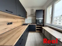 Pronájem bytu 2+1, Zlín - Malenovice, Chelčického, 54 m2