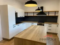 Prodej bytu 4+1, Opava - Předměstí, Olomoucká, 110 m2