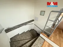Pronájem atypického bytu, Žatec, Žižkovo náměstí, 100 m2