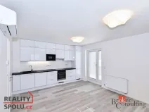 Pronájem bytu 1+kk, Praha - Libeň, Nad Rokoskou, 42 m2