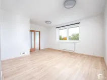 Pronájem bytu 2+kk, Pardubice - Nemošice, Nemošická, 60 m2