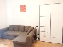 Pronájem bytu 1+kk, Praha - Vinohrady, Pod Zvonařkou, 27 m2