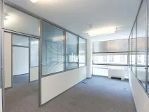 Pronájem kanceláře, Praha - Smíchov, Štefánikova, 160 m2