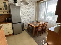 Prodej bytu 3+1, Pardubice - Polabiny, kpt. Bartoše, 78 m2