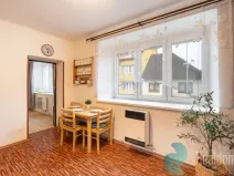 Prodej bytu 1+1, Lišov, třída 5. května, 42 m2