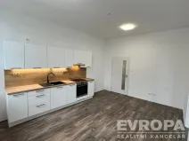 Pronájem bytu 2+kk, Žirovnice, Havlíčkovo náměstí, 39 m2
