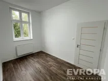 Pronájem bytu 2+kk, Žirovnice, Havlíčkovo náměstí, 39 m2