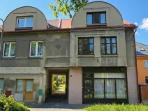 Prodej rodinného domu, Dobrovice, Palackého náměstí, 300 m2