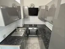 Pronájem bytu 2+1, Praha - Vršovice, Uzbecká, 56 m2