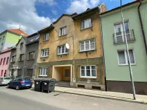 Prodej bytu 2+1, Lovosice, Husova, 60 m2