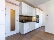 Pronájem bytu 1+kk, Praha - Nové Město, Lípová, 34 m2